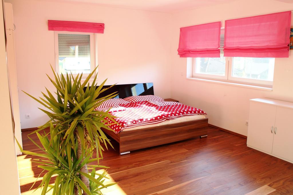 Villa Relax Am See Bodensdorf Habitación foto